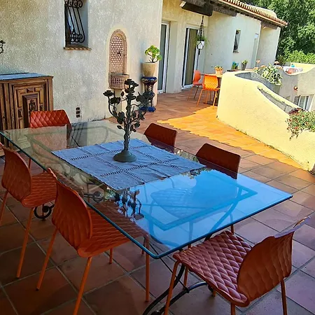 M, D'hotes, Vue Mer, Sauna, Piscine A Six-fours Couette-café