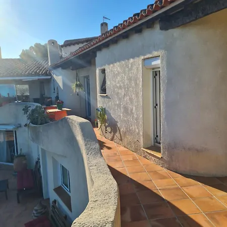 לינה וארוחת בוקר M, D'hotes, Vue Mer, Sauna, Piscine A Six-fours סיס-פור-לה-פלאז'